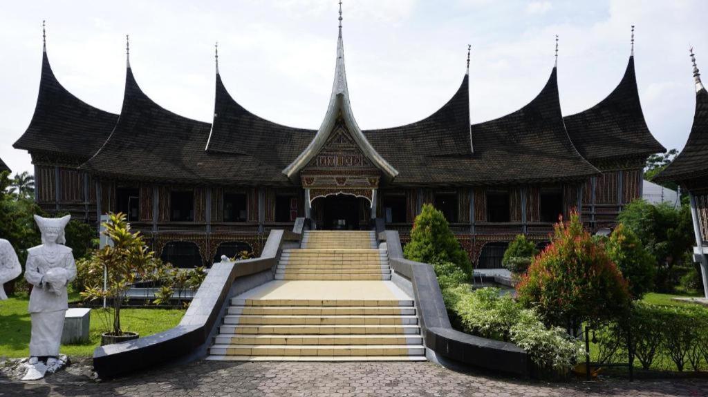 Kyriad Bumiminang Hotel Παντάνγκ Εξωτερικό φωτογραφία