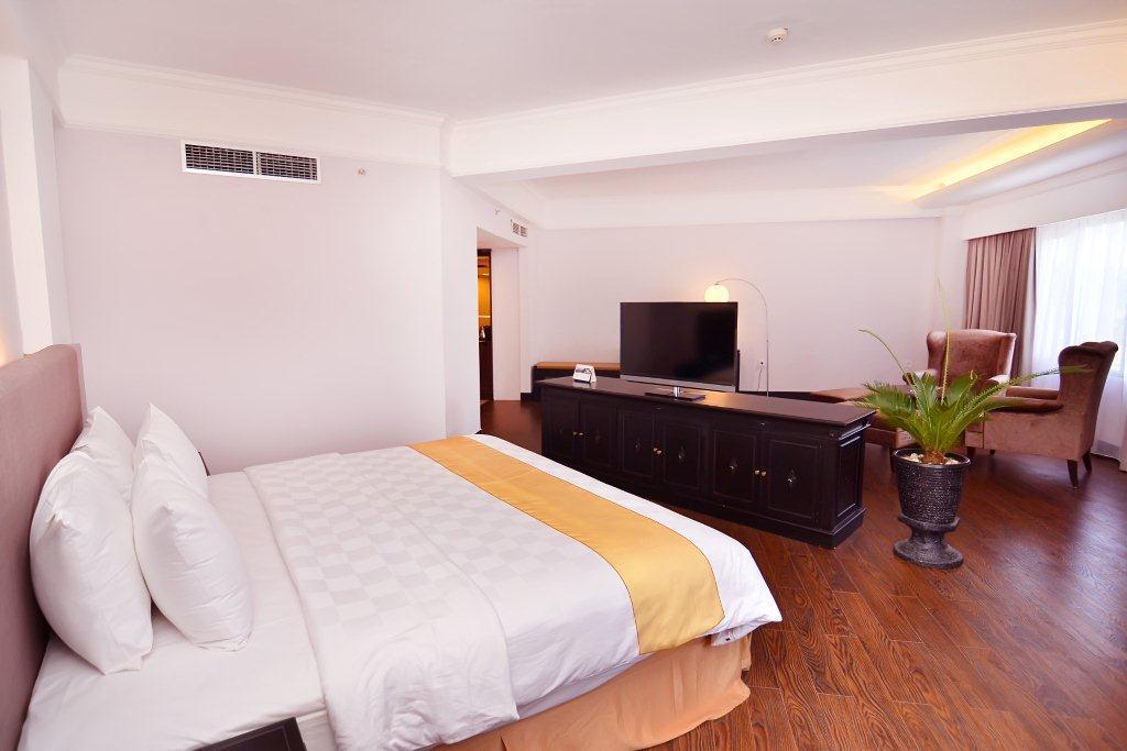 Kyriad Bumiminang Hotel Παντάνγκ Εξωτερικό φωτογραφία