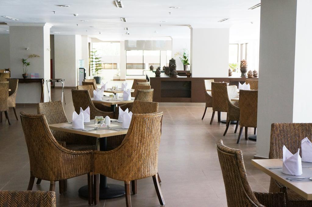 Kyriad Bumiminang Hotel Παντάνγκ Εξωτερικό φωτογραφία